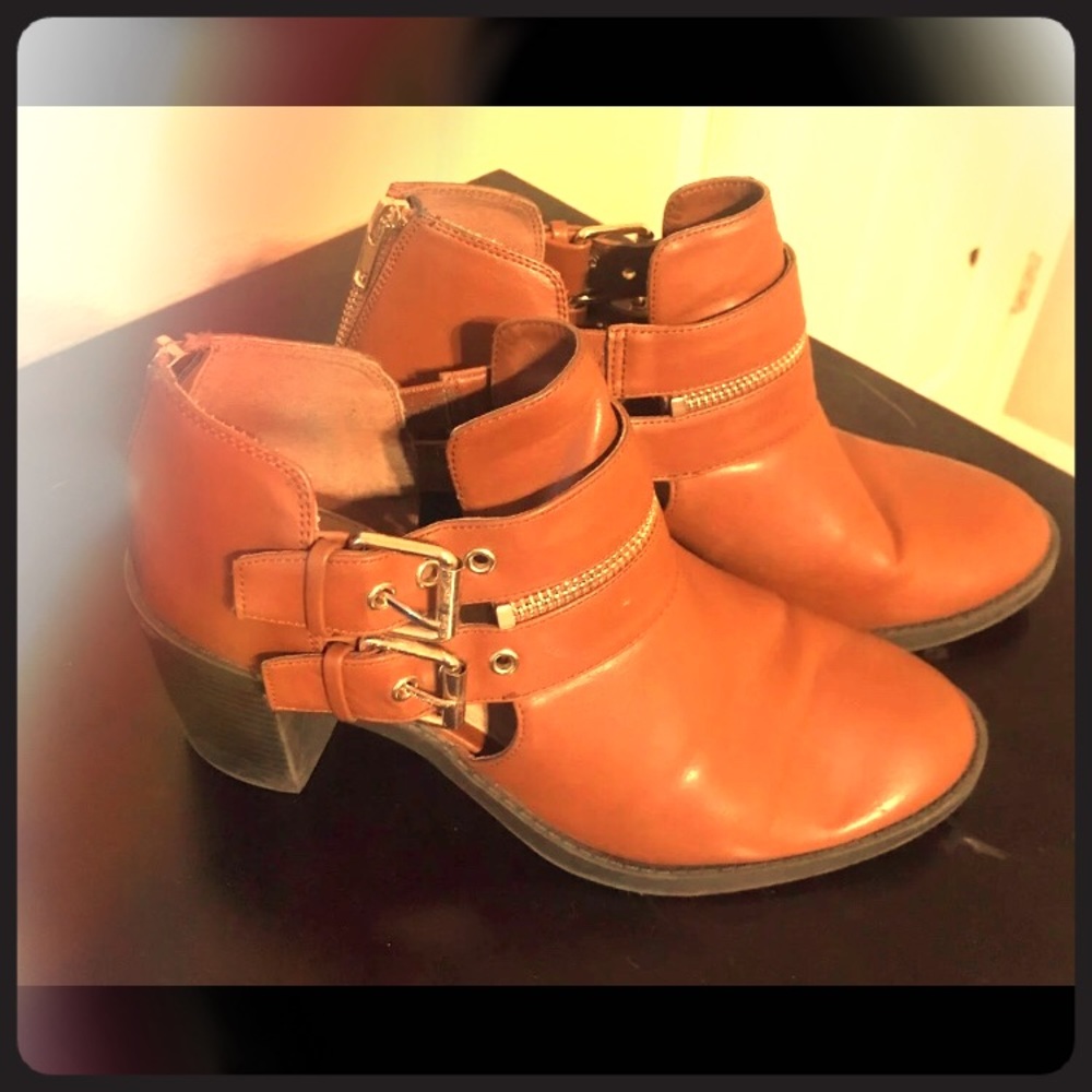 Women’s ankle boots